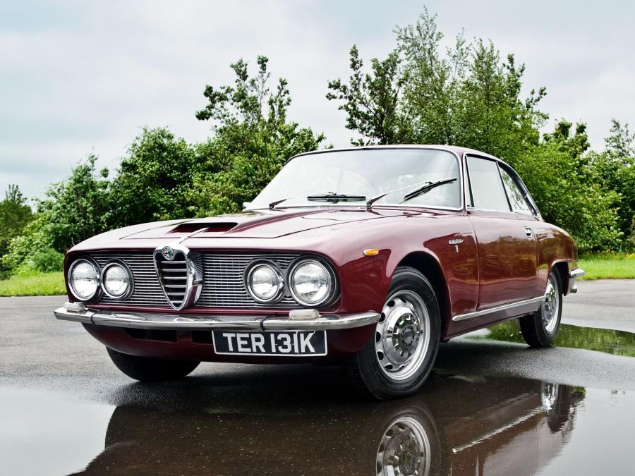  Alfa Romeo 2600 Sprint (106) 1962 года  (UK) (фото 1 из 2)